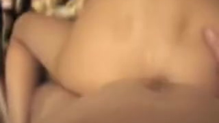 Русская похотливая супруга обожает анальный секс