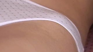 Русские лесбухи разводят подружку на секс