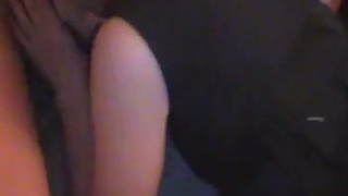 Долбится с двумя завязав глаза